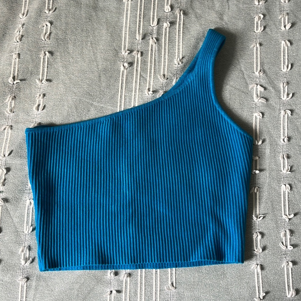 House of Harlow One-Shoulder Knit Cropped Top